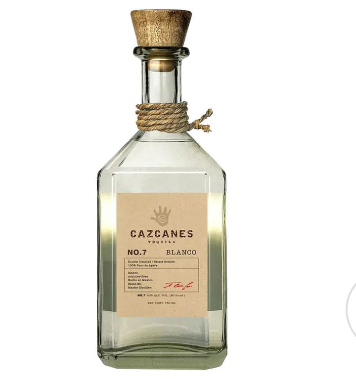 Cazcanes Blanco NO. 7